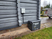 Монтаж генератора MITSUBA  в супер-тихом кожухе