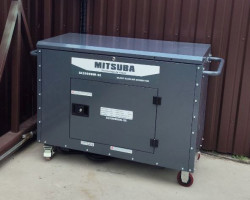 Бензогенератор в шумоизоляционном  кожухе  MITSUBA  SL 20000W-SE с  двойным  глушителем