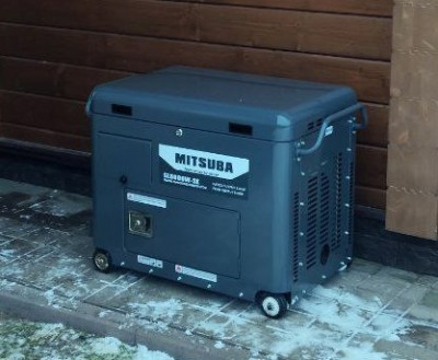 Супер тихий бензогенератор в кожухе  MITSUBA  SL 8000W-SE